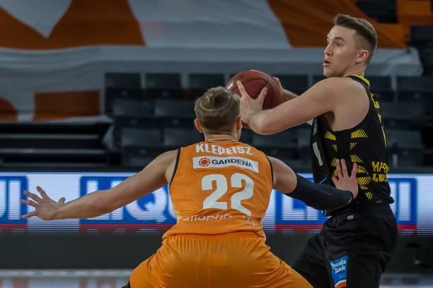 他们的任何 他们的任何