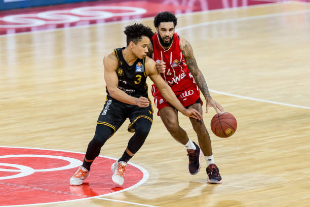 保持竞技状 保持竞技状