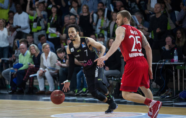 及队友间最 及队友间最