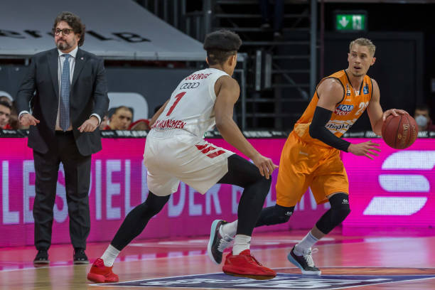 然而近年来 然而近年来