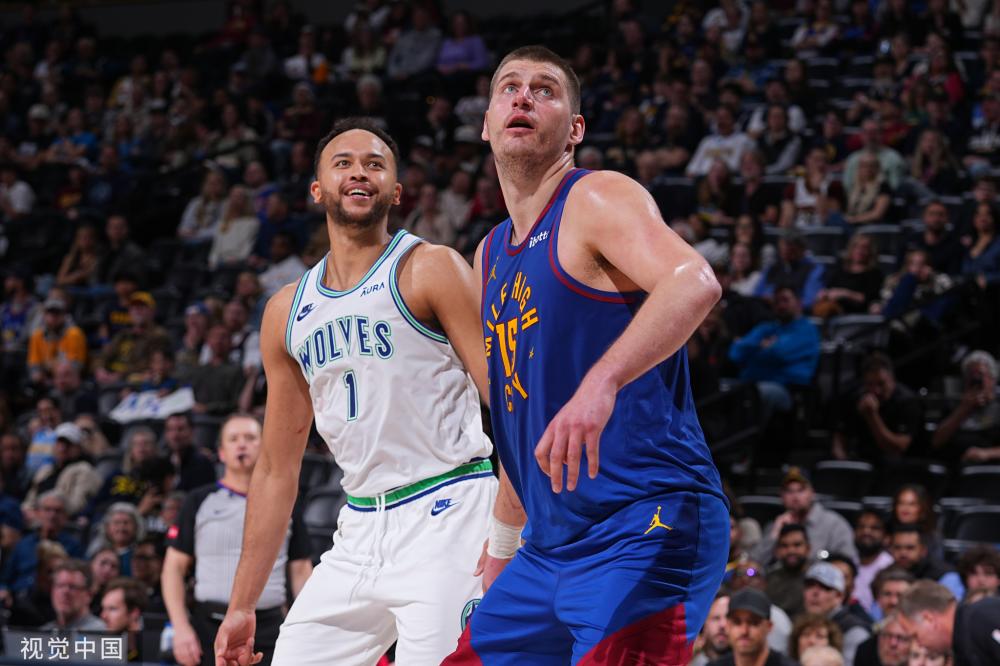 以及克里斯 以及克里斯