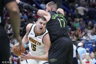 就在比赛的 就在比赛的